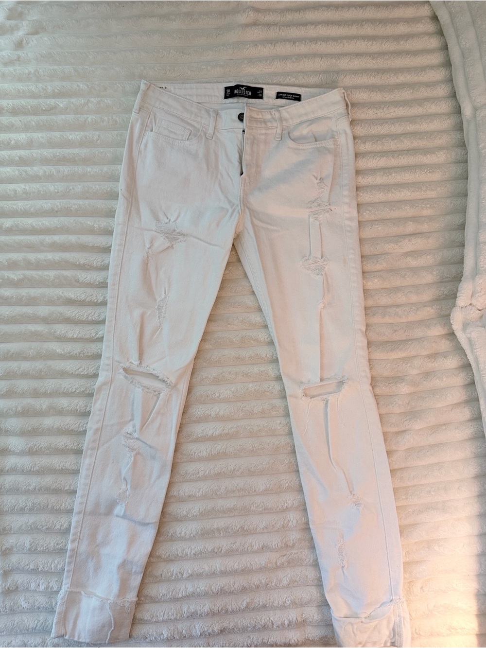 Hollister White Ripped Skinny Jeans